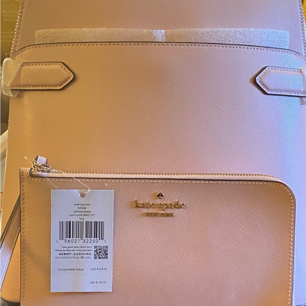 KATE SPADE BACKPACK WITH MATCHING WRISTLET